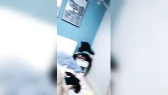 18清纯嫩妹和闺蜜一起操逼秀【下篇】被后入爆操嗯嗯浪叫，接着操闺蜜小穴超粉，轮流猛插闭着眼睛很享受