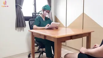 【医院捐精上】 大奶医生手淫取精