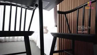 【淫荡家教】学生撞见了自己的家庭老师和别的学生偷情，全程偷窥老师做爱，第三人视角！